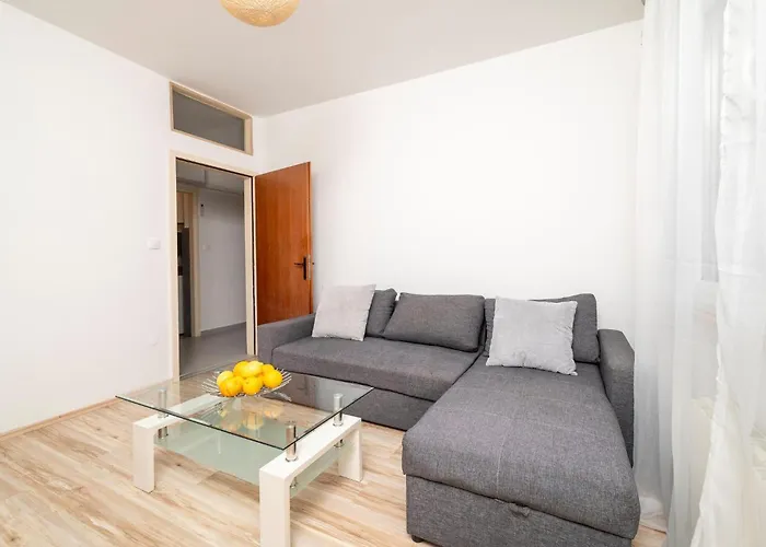 Awesome Apartment In Pula With Wifi